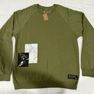 Voice of the Wanderer Olive Green Graphic Crewneck Sweatshirt